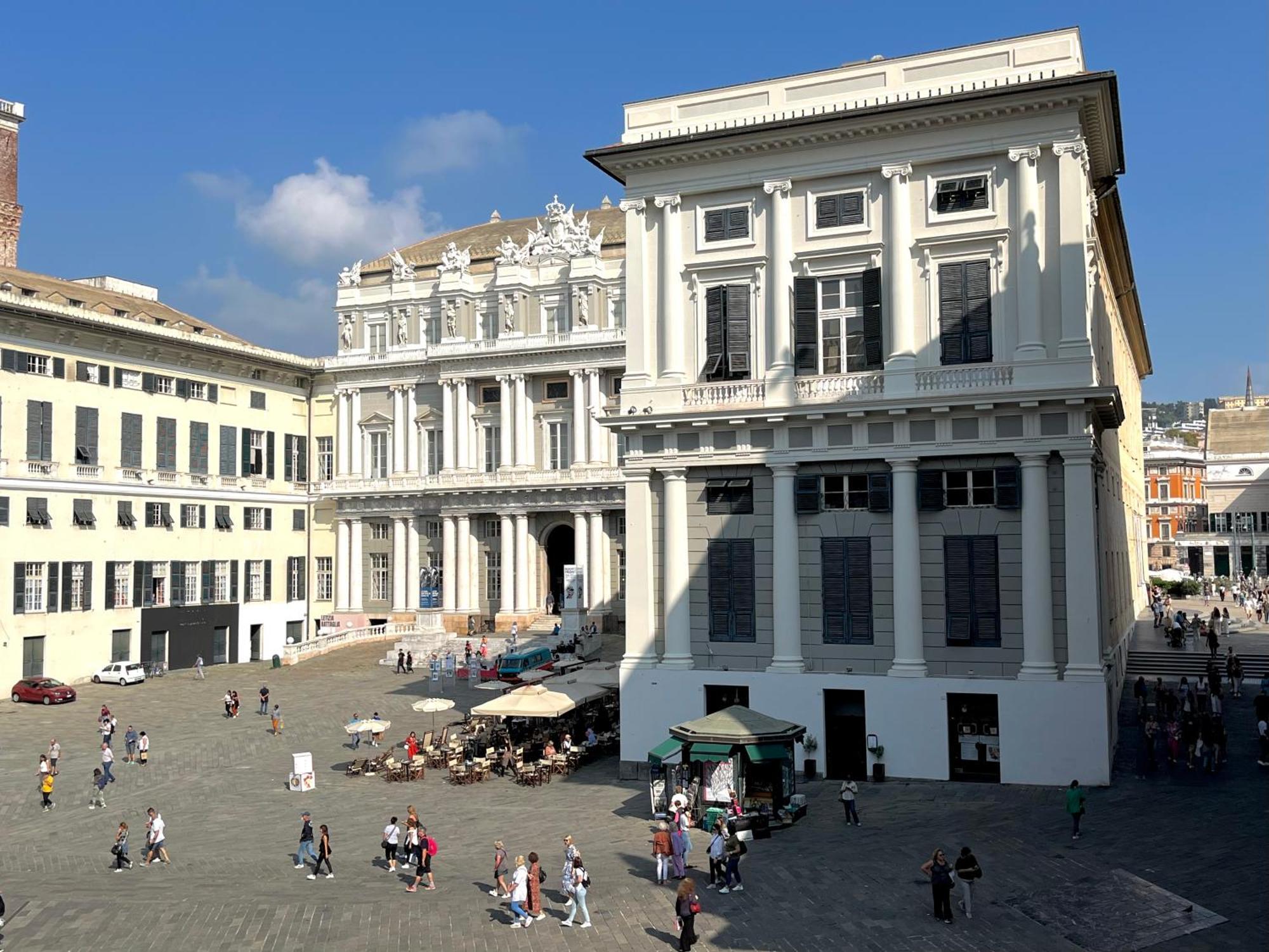 Luminoso Appartamento Nel Cuore Di Genova+Balcone Exterior photo